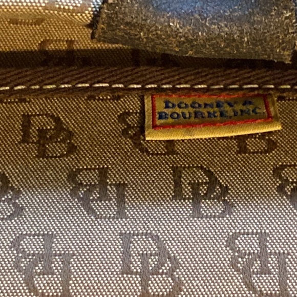 Dooney Bourke small tote bag - Picture 10 of 11